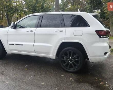 Белый Джип Гранд Чероки, объемом двигателя 3.61 л и пробегом 111 тыс. км за 21500 $, фото 26 на Automoto.ua