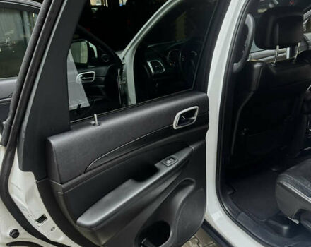 Белый Джип Гранд Чероки, объемом двигателя 3.6 л и пробегом 169 тыс. км за 21900 $, фото 16 на Automoto.ua