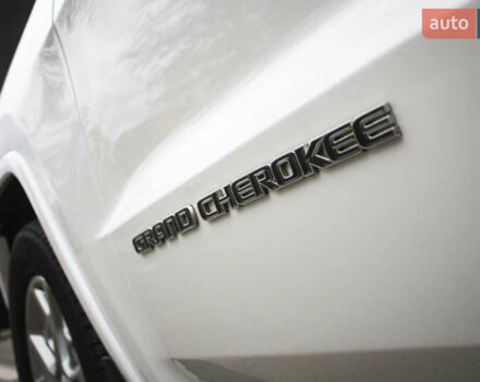 Белый Джип Гранд Чероки, объемом двигателя 3.6 л и пробегом 66 тыс. км за 25500 $, фото 37 на Automoto.ua