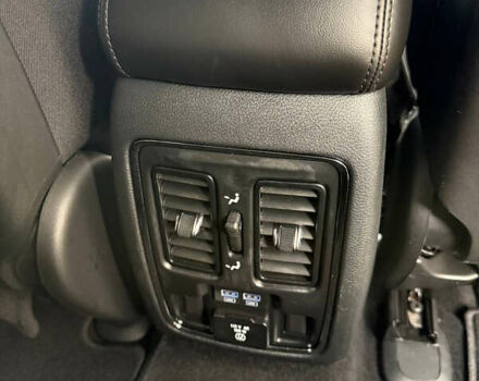 Белый Джип Гранд Чероки, объемом двигателя 3.6 л и пробегом 90 тыс. км за 21500 $, фото 17 на Automoto.ua