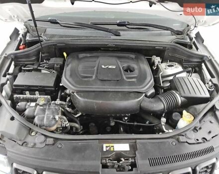 Белый Джип Гранд Чероки, объемом двигателя 3.6 л и пробегом 104 тыс. км за 5600 $, фото 11 на Automoto.ua