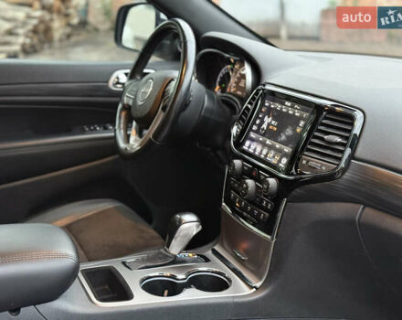 Белый Джип Гранд Чероки, объемом двигателя 3.6 л и пробегом 50 тыс. км за 26999 $, фото 27 на Automoto.ua