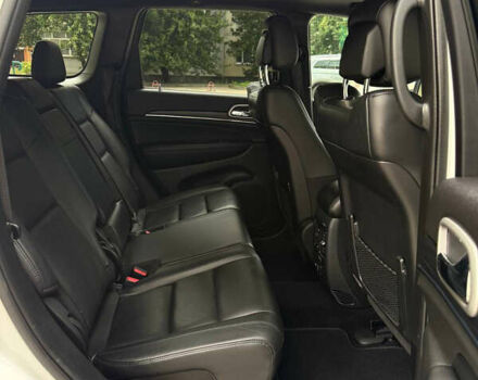 Белый Джип Гранд Чероки, объемом двигателя 3.6 л и пробегом 90 тыс. км за 21500 $, фото 12 на Automoto.ua