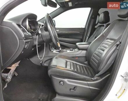 Белый Джип Гранд Чероки, объемом двигателя 3.6 л и пробегом 104 тыс. км за 5600 $, фото 6 на Automoto.ua