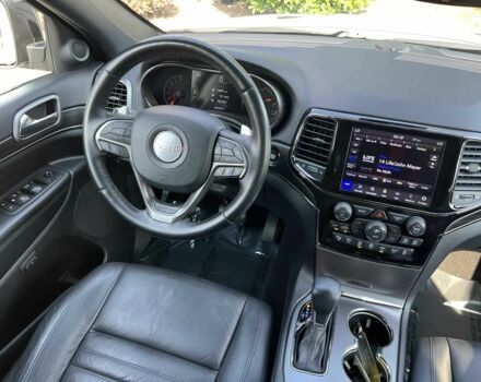 Белый Джип Гранд Чероки, объемом двигателя 3.6 л и пробегом 55 тыс. км за 21000 $, фото 19 на Automoto.ua