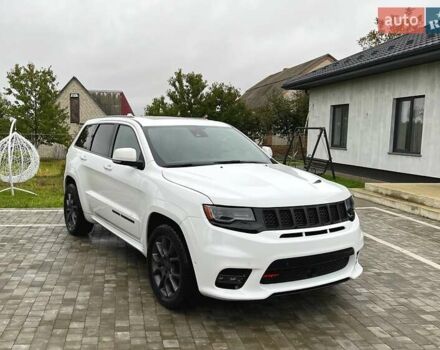 Джип Гранд Чероки 2020 в Луцке на Automoto.ua Белый Джип Гранд Чероки, объемом двигателя 5.65 л и пробегом 81 тыс. км за 29500 $, фото 33 на Automoto.ua