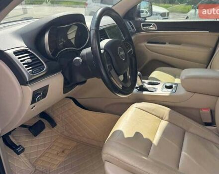 Білий Джип Grand Cherokee, об'ємом двигуна 3.6 л та пробігом 120 тис. км за 27700 $, фото 8 на Automoto.ua