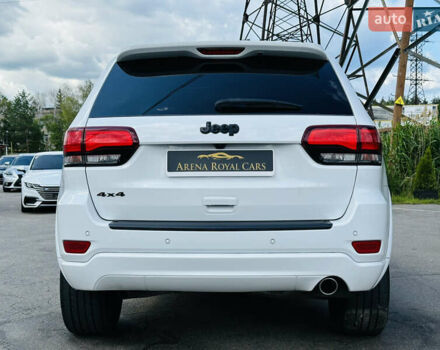 Белый Джип Гранд Чероки, объемом двигателя 3.6 л и пробегом 70 тыс. км за 27800 $, фото 10 на Automoto.ua