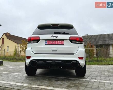 Джип Гранд Чероки 2020 в Луцке на Automoto.ua Белый Джип Гранд Чероки, объемом двигателя 5.65 л и пробегом 81 тыс. км за 29500 $, фото 24 на Automoto.ua