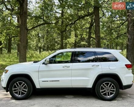 Джип Гранд Чероки 2020 в Белой Церкве на Automoto.ua Белый Джип Гранд Чероки, объемом двигателя 3.6 л и пробегом 59 тыс. км за 26500 $, фото 7 на Automoto.ua
