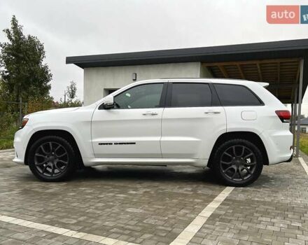 Джип Гранд Чероки 2020 в Луцке на Automoto.ua Белый Джип Гранд Чероки, объемом двигателя 5.65 л и пробегом 81 тыс. км за 29500 $, фото 21 на Automoto.ua