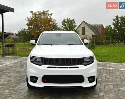 Джип Гранд Чероки 2020 в Луцке на Automoto.ua Белый Джип Гранд Чероки, объемом двигателя 5.65 л и пробегом 81 тыс. км за 29500 $, фото 38 на Automoto.ua