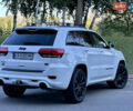Джип Гранд Чероки 2020 в Киеве на Automoto.ua Белый Джип Гранд Чероки, объемом двигателя 5.7 л и пробегом 43 тыс. км за 35999 $, фото 13 на Automoto.ua