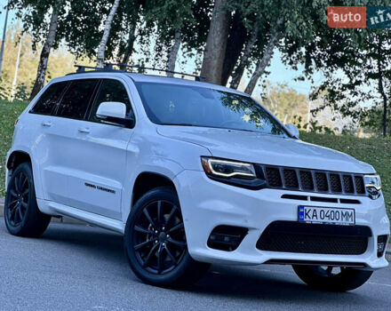 Джип Гранд Чероки 2020 в Киеве на Automoto.ua Белый Джип Гранд Чероки, объемом двигателя 5.7 л и пробегом 43 тыс. км за 35999 $, фото 10 на Automoto.ua