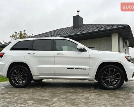 Джип Гранд Чероки 2020 в Луцке на Automoto.ua Белый Джип Гранд Чероки, объемом двигателя 5.65 л и пробегом 81 тыс. км за 29500 $, фото 29 на Automoto.ua
