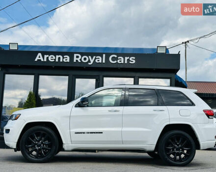 Белый Джип Гранд Чероки, объемом двигателя 3.6 л и пробегом 70 тыс. км за 27800 $, фото 4 на Automoto.ua