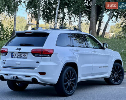 Джип Гранд Чероки 2020 в Киеве на Automoto.ua Белый Джип Гранд Чероки, объемом двигателя 5.7 л и пробегом 43 тыс. км за 35999 $, фото 14 на Automoto.ua