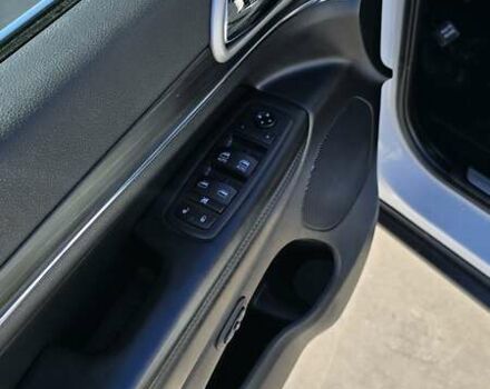 Белый Джип Гранд Чероки, объемом двигателя 3.6 л и пробегом 94 тыс. км за 28800 $, фото 9 на Automoto.ua