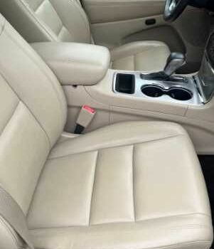 Білий Джип Grand Cherokee, об'ємом двигуна 3.6 л та пробігом 28 тис. км за 15800 $, фото 11 на Automoto.ua