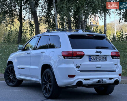 Джип Гранд Чероки 2020 в Киеве на Automoto.ua Белый Джип Гранд Чероки, объемом двигателя 5.7 л и пробегом 43 тыс. км за 35999 $, фото 17 на Automoto.ua