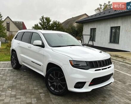 Джип Гранд Чероки 2020 в Луцке на Automoto.ua Белый Джип Гранд Чероки, объемом двигателя 5.65 л и пробегом 81 тыс. км за 29500 $, фото 47 на Automoto.ua