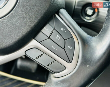 Белый Джип Гранд Чероки, объемом двигателя 3.6 л и пробегом 70 тыс. км за 27800 $, фото 31 на Automoto.ua