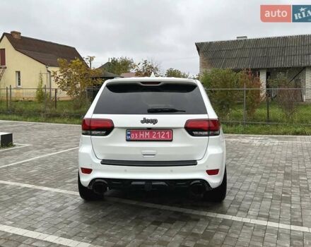 Джип Гранд Чероки 2020 в Луцке на Automoto.ua Белый Джип Гранд Чероки, объемом двигателя 5.65 л и пробегом 81 тыс. км за 29500 $, фото 43 на Automoto.ua