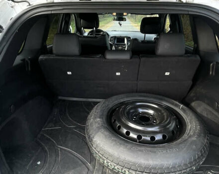 Білий Джип Grand Cherokee, об'ємом двигуна 3.6 л та пробігом 71 тис. км за 21900 $, фото 17 на Automoto.ua