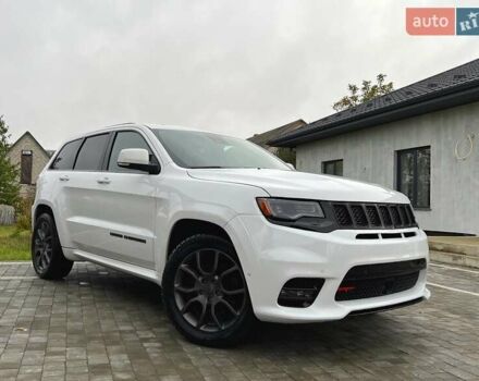 Джип Гранд Чероки 2020 в Луцке на Automoto.ua Белый Джип Гранд Чероки, объемом двигателя 5.65 л и пробегом 81 тыс. км за 29500 $, фото 1 на Automoto.ua
