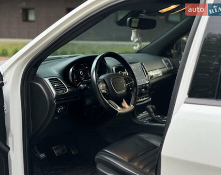 Джип Гранд Чероки 2021 в Сумах на Automoto.ua Белый Джип Гранд Чероки, объемом двигателя 3.6 л и пробегом 69 тыс. км за 35500 $, фото 11 на Automoto.ua