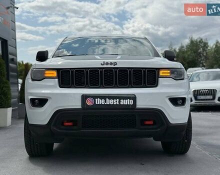 Белый Джип Гранд Чероки, объемом двигателя 5.65 л и пробегом 4 тыс. км за 39898 $, фото 13 на Automoto.ua