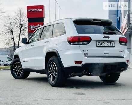 Білий Джип Grand Cherokee, об'ємом двигуна 5.7 л та пробігом 3 тис. км за 47500 $, фото 2 на Automoto.ua