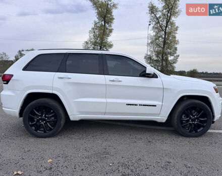 Білий Джип Grand Cherokee, об'ємом двигуна 3.6 л та пробігом 92 тис. км за 24500 $, фото 5 на Automoto.ua