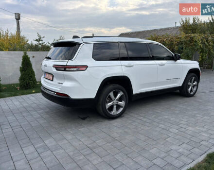 Джип Гранд Чероки 2021 в Полтаве на Automoto.ua Белый Джип Гранд Чероки, объемом двигателя 3.6 л и пробегом 64 тыс. км за 35000 $, фото 34 на Automoto.ua