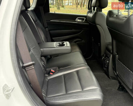 Белый Джип Гранд Чероки, объемом двигателя 3.6 л и пробегом 61 тыс. км за 24900 $, фото 59 на Automoto.ua