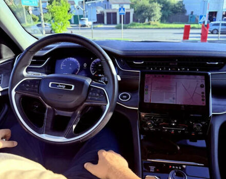 Білий Джип Grand Cherokee, об'ємом двигуна 3.6 л та пробігом 59 тис. км за 42000 $, фото 6 на Automoto.ua