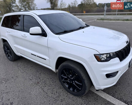 Білий Джип Grand Cherokee, об'ємом двигуна 3.6 л та пробігом 92 тис. км за 24500 $, фото 11 на Automoto.ua
