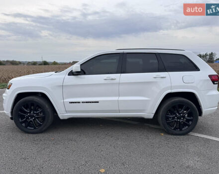 Білий Джип Grand Cherokee, об'ємом двигуна 3.6 л та пробігом 92 тис. км за 24500 $, фото 6 на Automoto.ua