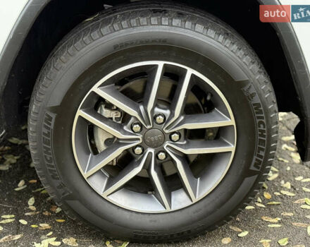 Белый Джип Гранд Чероки, объемом двигателя 3.6 л и пробегом 61 тыс. км за 24900 $, фото 13 на Automoto.ua