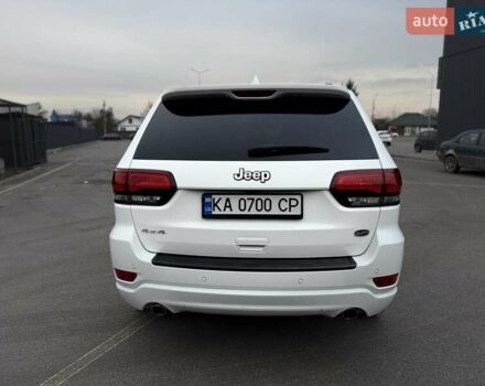 Белый Джип Гранд Чероки, объемом двигателя 2.97 л и пробегом 110 тыс. км за 34000 $, фото 5 на Automoto.ua