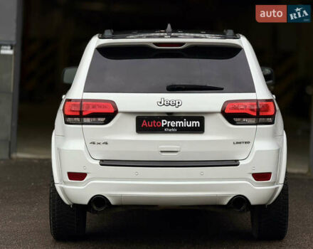 Білий Джип Grand Cherokee, об'ємом двигуна 3.6 л та пробігом 30 тис. км за 31000 $, фото 6 на Automoto.ua