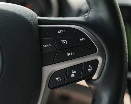 Белый Джип Гранд Чероки, объемом двигателя 3.6 л и пробегом 90 тыс. км за 21900 $, фото 14 на Automoto.ua