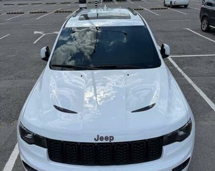 Белый Джип Гранд Чероки, объемом двигателя 3.6 л и пробегом 123 тыс. км за 33500 $, фото 1 на Automoto.ua