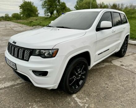 Білий Джип Grand Cherokee, об'ємом двигуна 0.36 л та пробігом 34 тис. км за 32500 $, фото 3 на Automoto.ua