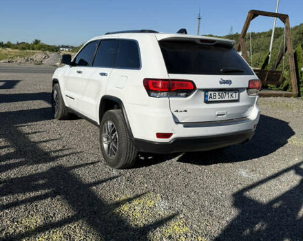 Білий Джип Grand Cherokee, об'ємом двигуна 3.6 л та пробігом 165 тис. км за 22000 $, фото 2 на Automoto.ua