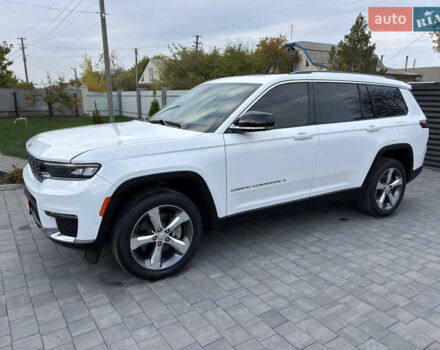 Джип Гранд Чероки 2021 в Полтаве на Automoto.ua Белый Джип Гранд Чероки, объемом двигателя 3.6 л и пробегом 64 тыс. км за 35000 $, фото 32 на Automoto.ua