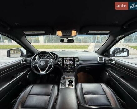 Джип Grand Cherokee 2021 у Дніпро (Дніпропетровську) на Automoto.ua Білий Джип Grand Cherokee, об'ємом двигуна 3.6 л та пробігом 93 тис. км за 26500 $, фото 31 на Automoto.ua