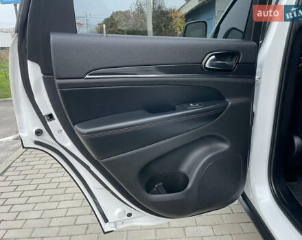 Білий Джип Grand Cherokee, об'ємом двигуна 3.6 л та пробігом 130 тис. км за 29300 $, фото 27 на Automoto.ua