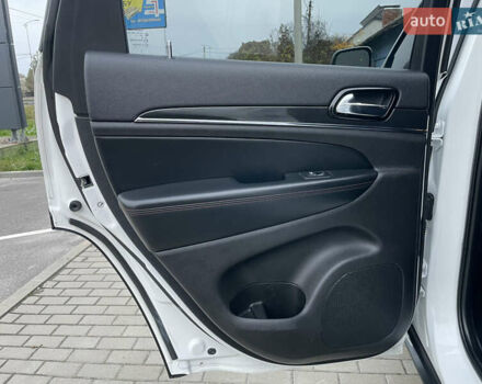 Білий Джип Grand Cherokee, об'ємом двигуна 3.6 л та пробігом 130 тис. км за 29300 $, фото 22 на Automoto.ua