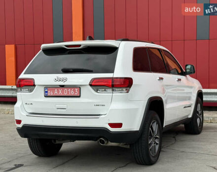 Джип Гранд Чероки 2021 в Киеве на Automoto.ua Белый Джип Гранд Чероки, объемом двигателя 3.6 л и пробегом 61 тыс. км за 25500 $, фото 25 на Automoto.ua